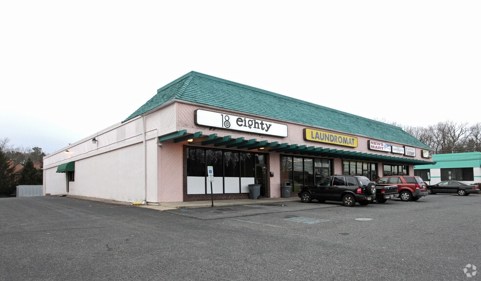 1880 W County Line Rd, Lakewood, NJ for sale - Building Photo - Image 2 of 20