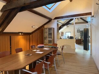 Plus de détails pour Bureau à louer