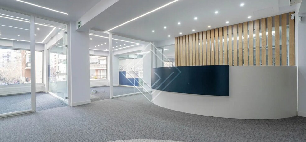 Multifamily in Madrid, Madrid for sale - Interior Photo - Image 3 of 3