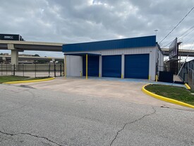 10485 Northwest Fwy, Houston TX - Warehouse