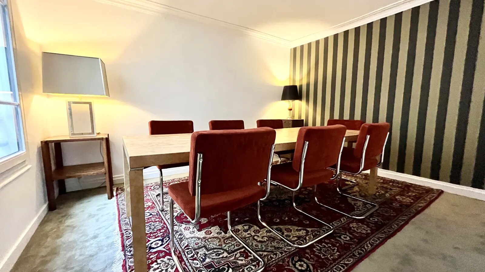 14 Cité Bergère, Paris for lease Interior Photo- Image 1 of 20