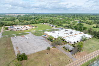 121 Matthews Dr, Senatobia, MS - Aérien  Vue de la carte