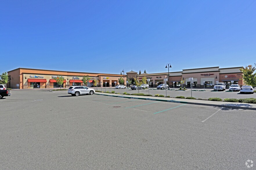 6700 Lonetree Blvd, Rocklin, CA à vendre - Photo du bâtiment - Image 3 de 3