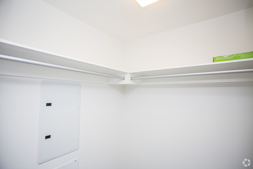 1800 N Lynn St, Arlington, VA à louer - Photo intérieure - Image 3 de 141