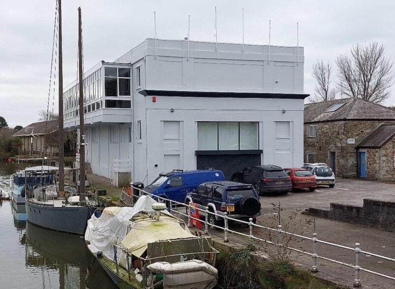Town Quay, Truro for lease - Building Photo - Image 1 of 6
