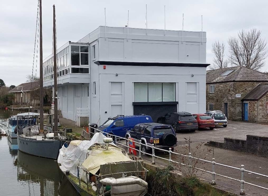 Town Quay, Truro for lease Building Photo- Image 1 of 7