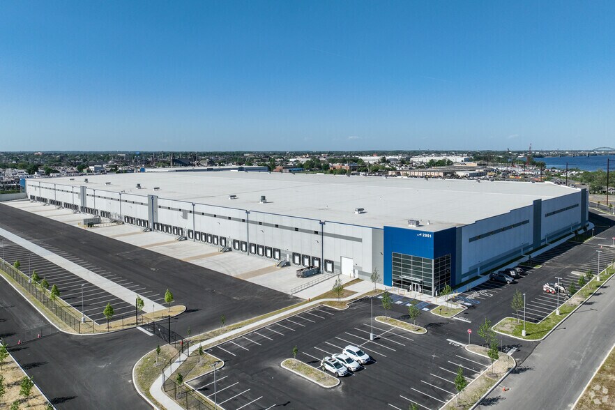 4501 Richmond St, Philadelphia, PA à louer - Photo du bâtiment - Image 2 de 9