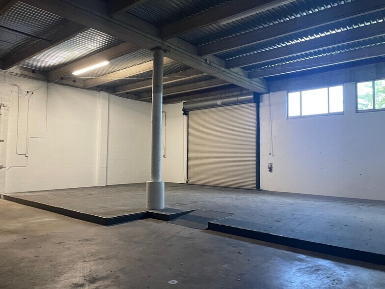 1610-1614 S Dixie Hwy, Pompano Beach, FL à louer - Photo du bâtiment - Image 2 de 3