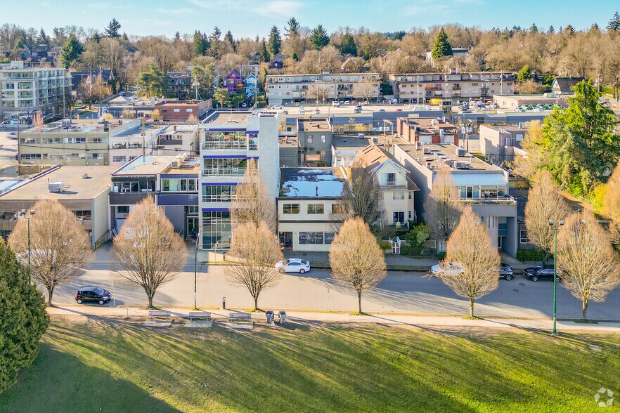 124 W 8th Ave, Vancouver, BC à louer - Aérien - Image 2 de 4