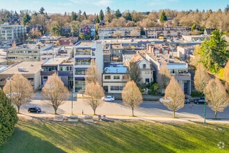 124 W 8th Ave, Vancouver, BC - AERIAL  map view
