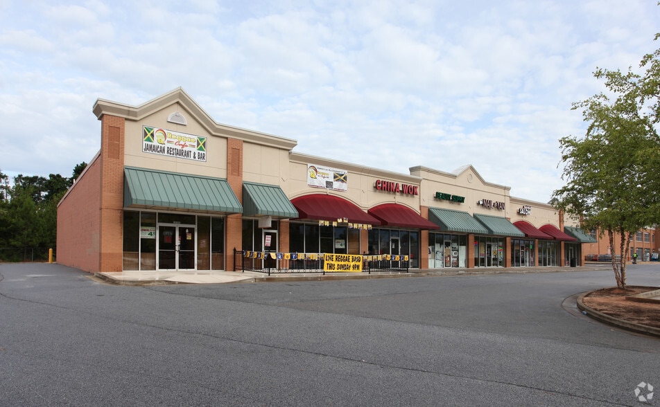 10367-10397 Tara Blvd, Jonesboro, GA for lease - Building Photo - Image 2 of 10