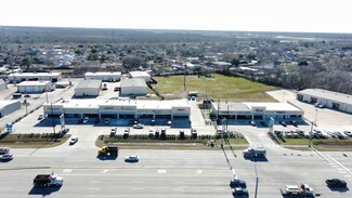 More details for 15020-15070 Highway 6, Rosharon, TX - Retail for Lease