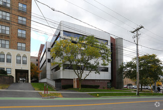 Plus de détails pour 1000 E Genesee St, Syracuse, NY - Médical à louer