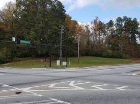 3727 Panthersville Rd-Commercial Lot - Dépanneur