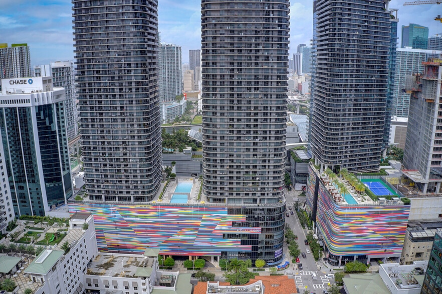 25 SW 9th St, Miami, FL for sale - Aerial - Image 2 of 28