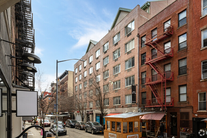 227 Mulberry St, New York, NY for sale - Building Photo - Image 1 of 1