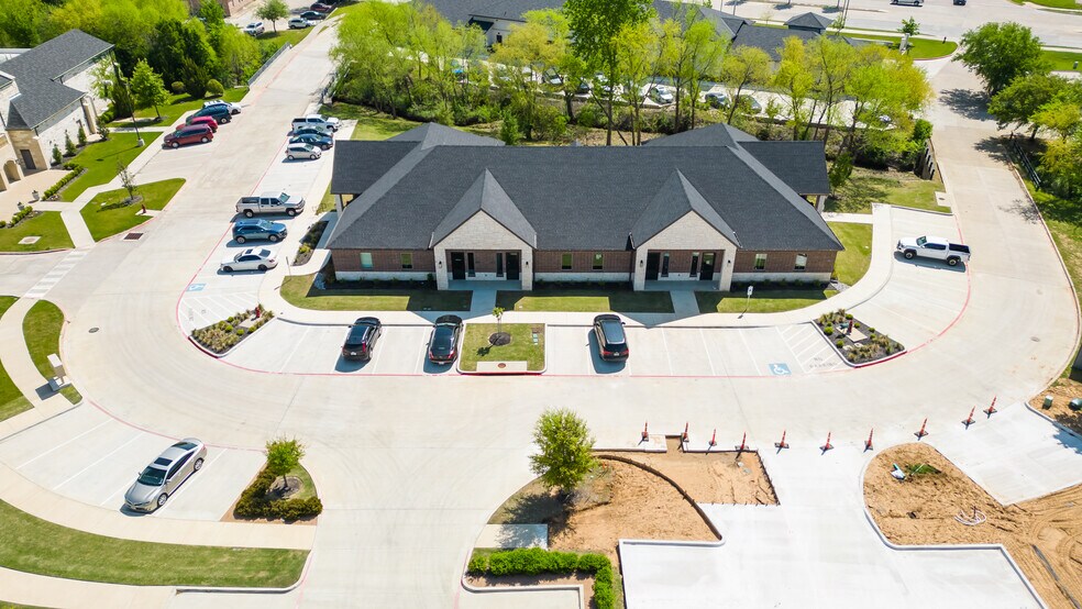 6424 Colleyville Blvd, Colleyville, TX à vendre - Photo du bâtiment - Image 3 de 4