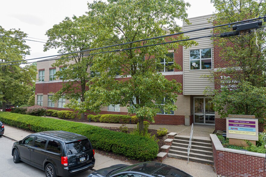 5608 Wilkins Ave, Pittsburgh, PA à vendre - Photo du bâtiment - Image 1 de 7