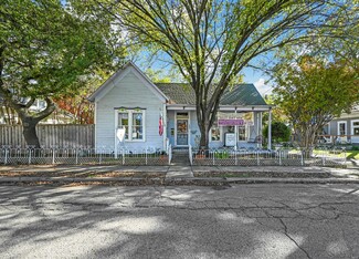 Plus de détails pour 105 S Church St, McKinney, TX - Vente au détail à vendre