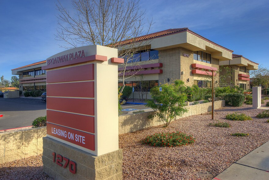 1232 E Broadway Rd, Tempe, AZ à louer - Autre - Image 2 de 16