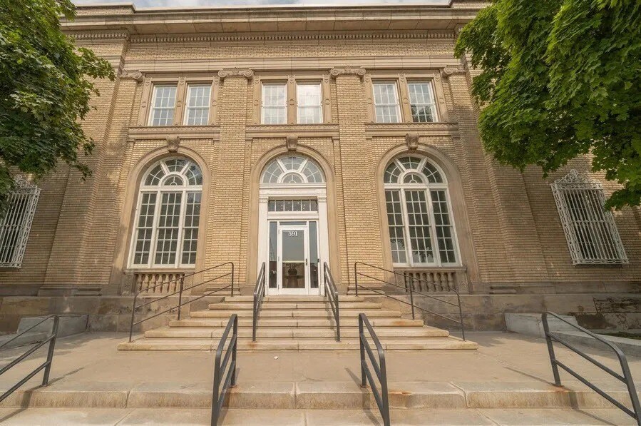 591 Park Ave, Idaho Falls, ID à louer Photo du bâtiment- Image 1 de 11