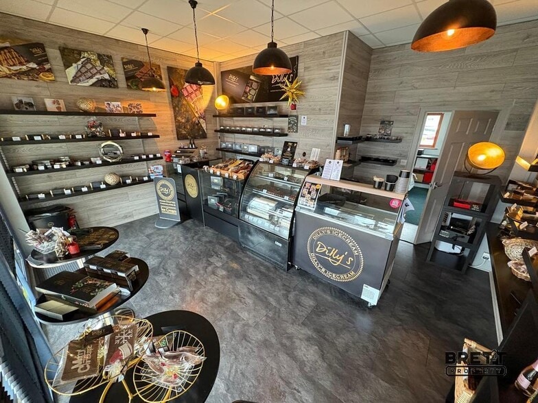 Nelson Quay, Milford Haven à louer - Photo du bâtiment - Image 2 de 8