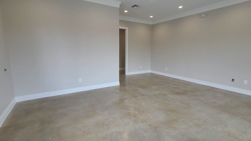 1908 Longmire Rd, Conroe, TX for lease - Commercial Listing Video - Image 2 of 12