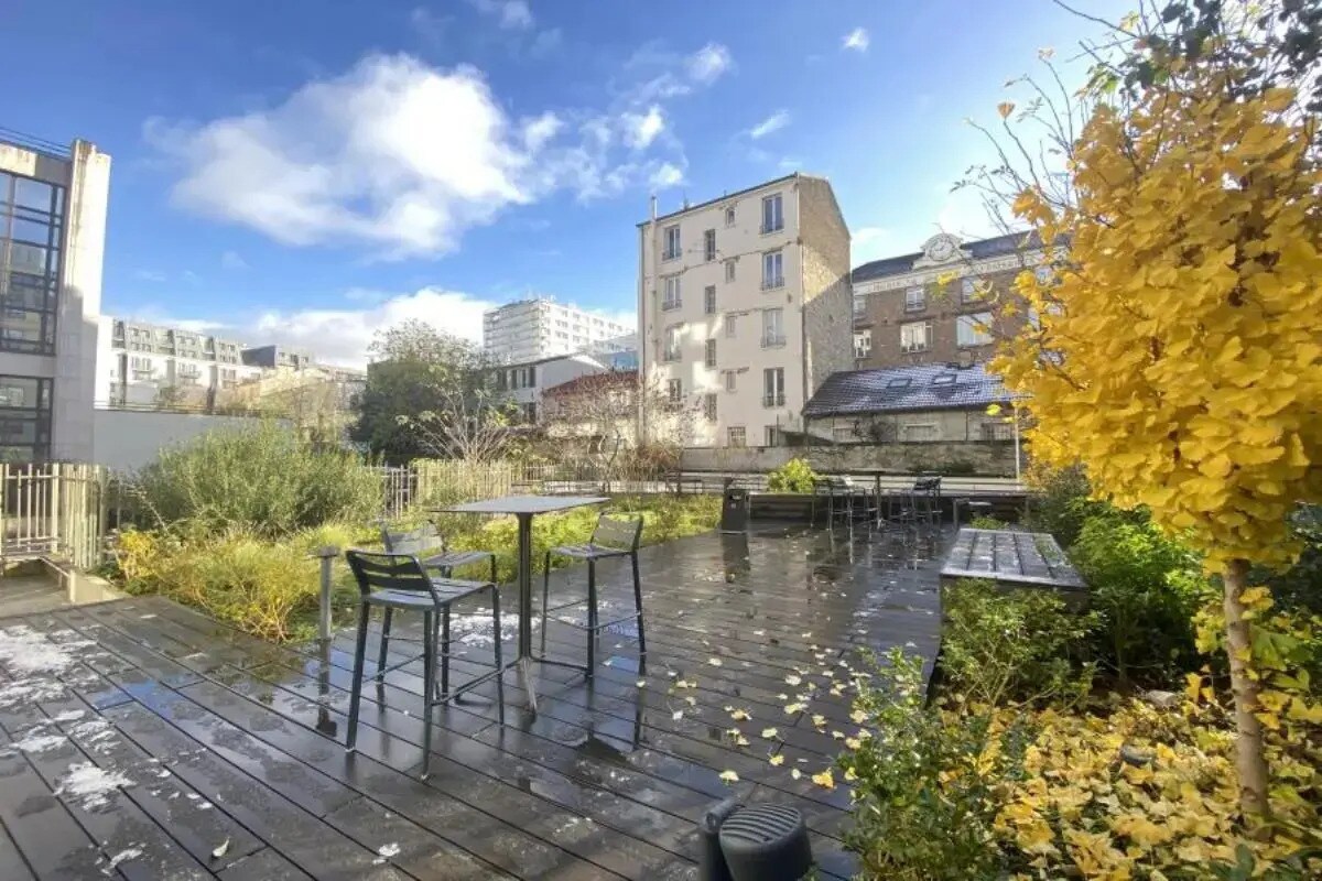 Office in Issy-les-Moulineaux for lease Building Photo- Image 1 of 8