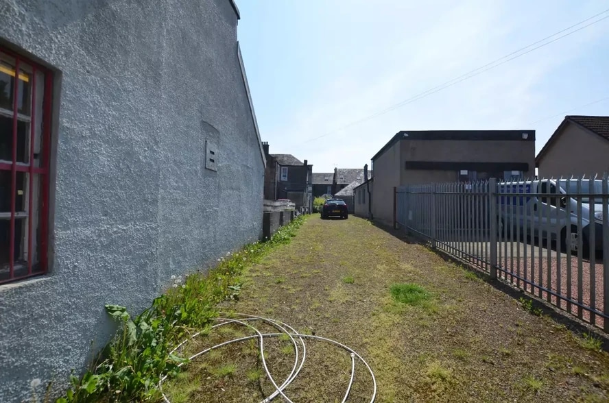 19C Greendykes Rd, Broxburn for lease - Building Photo - Image 3 of 6