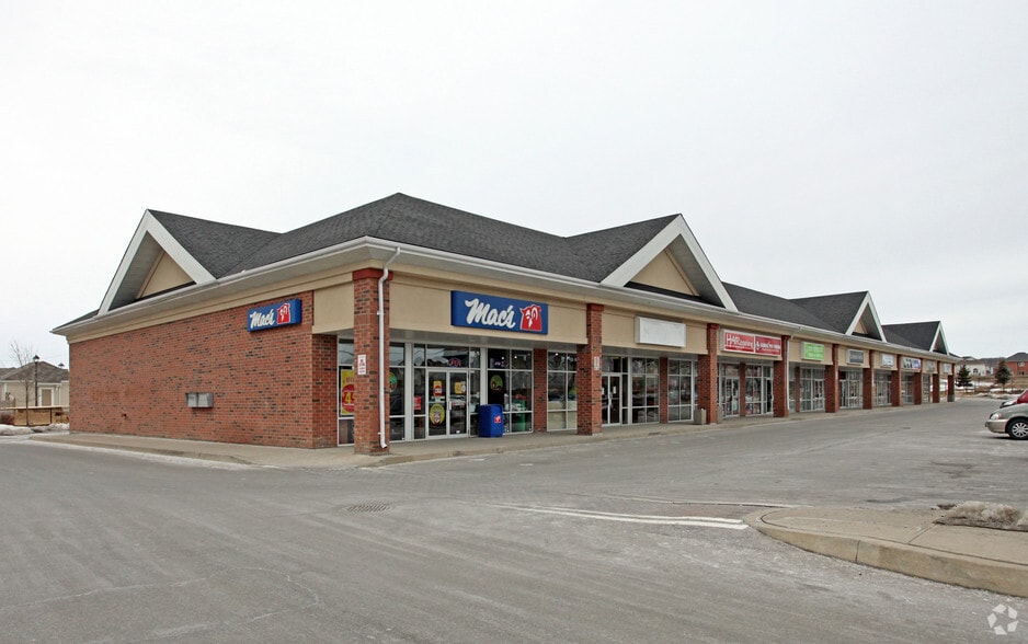 200 Carnwith Dr E, Whitby, ON for sale - Primary Photo - Image 1 of 1