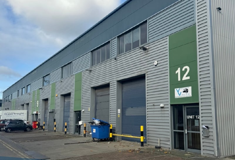 170 Rowan Rd, London for lease Building Photo- Image 1 of 4