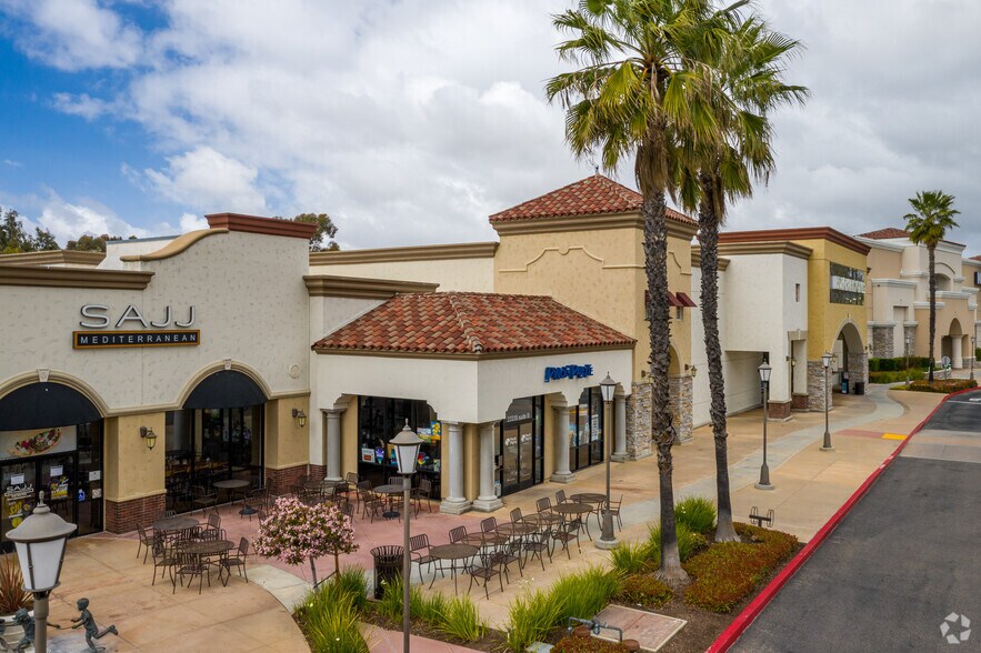 22205-22372 El Paseo, Rancho Santa Margarita, CA à louer - Photo du bâtiment - Image 2 de 19