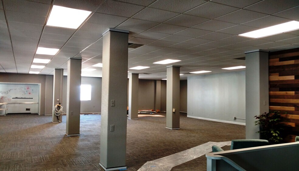 701 Salzburg Ave, Bay City, MI à louer - Photo intérieure - Image 3 de 4