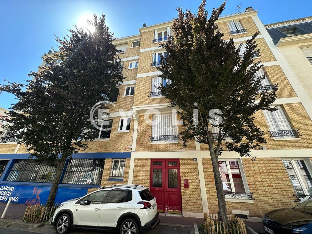 18 Rue De Saisset, Montrouge à louer Photo du bâtiment- Image 1 de 22
