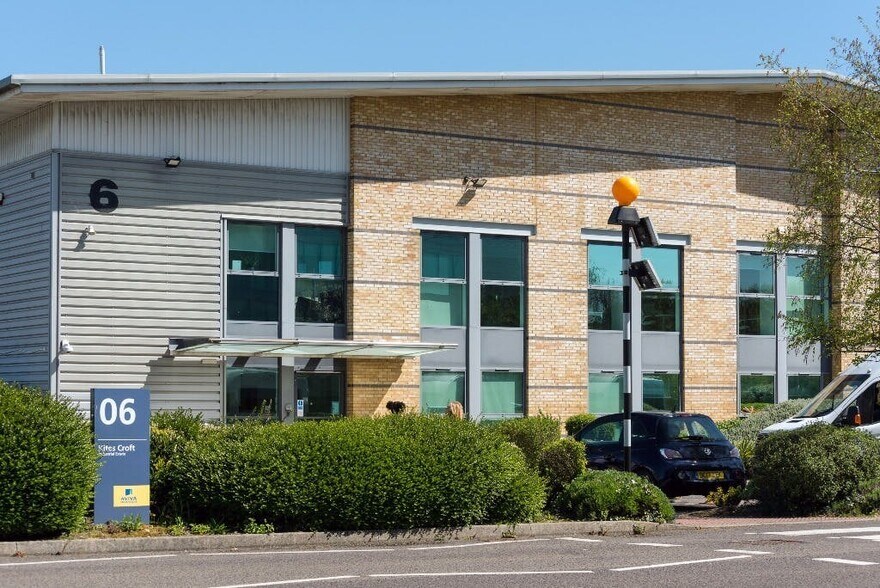 Kites Croft Business Park, Fareham à louer - Photo du bâtiment - Image 1 de 22