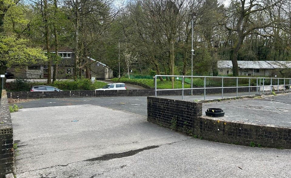 324 Outland Rd, Plymouth for lease - Building Photo - Image 3 of 6