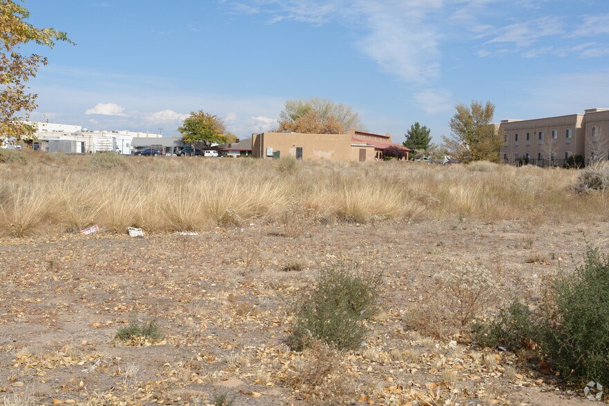 9999 Irene Rd, Rio Rancho, NM à vendre - Photo du bâtiment - Image 1 de 1