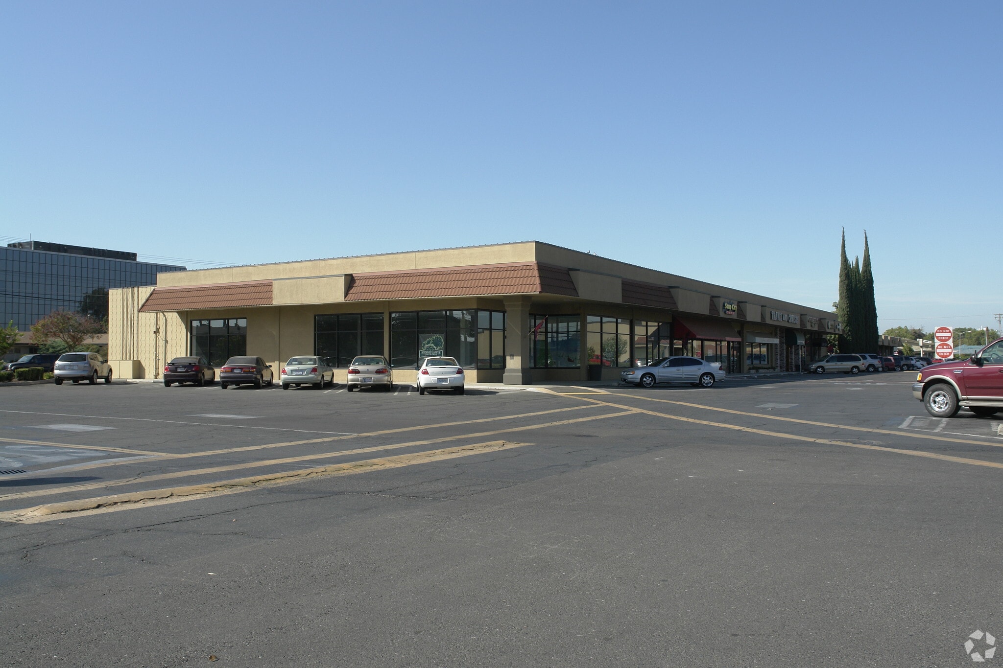 1700 McHenry Ave, Modesto, CA à vendre Photo principale- Image 1 de 2