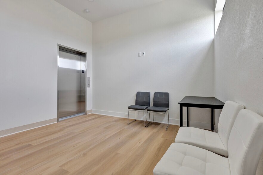 158 Bella Katy Dr, Katy, TX à louer - Photo intérieure - Image 3 de 25