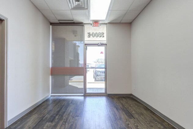 3300-3302 82nd St, Lubbock, TX à louer - Photo intérieure - Image 3 de 9