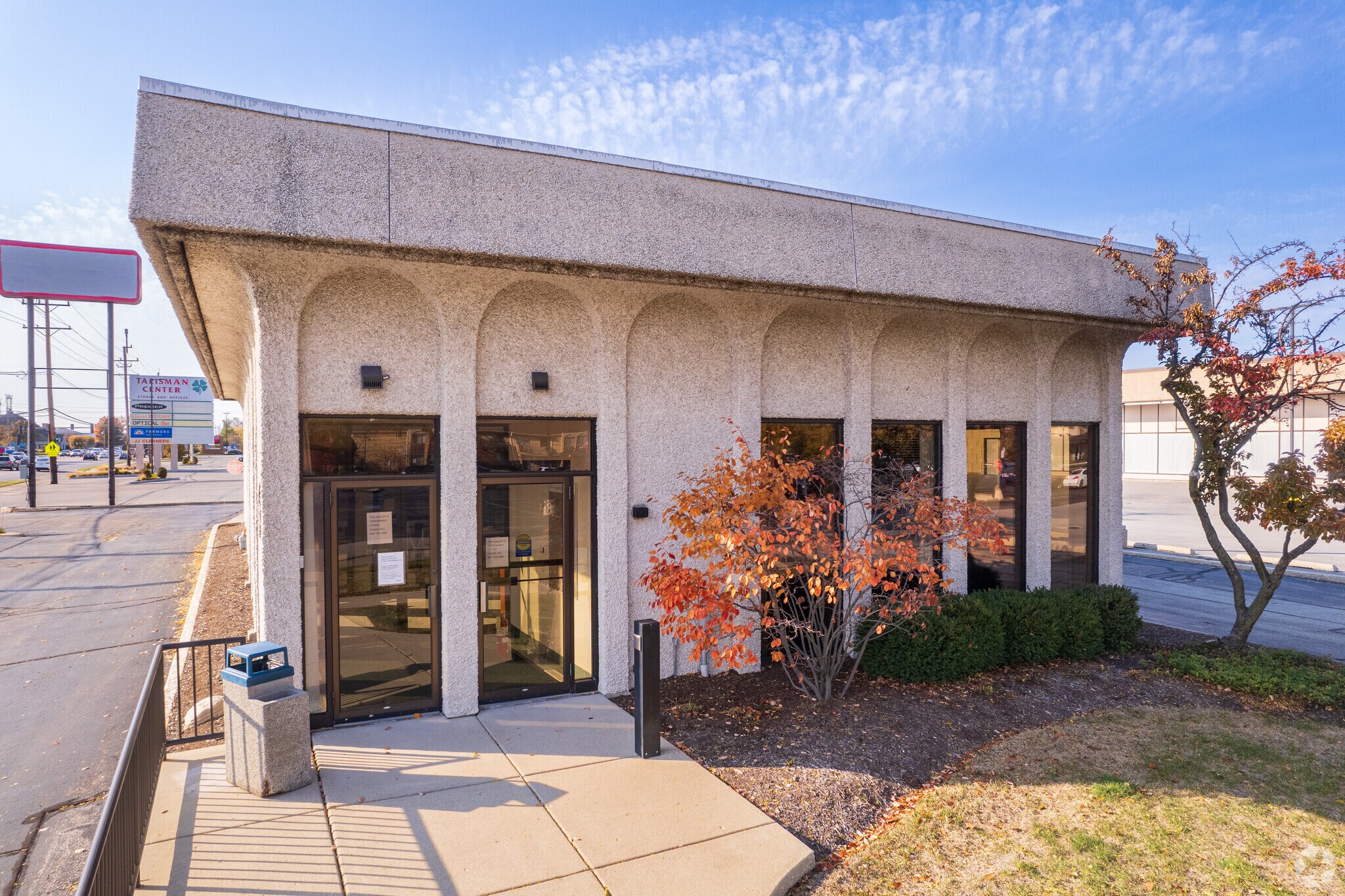 2610 W Golf Rd, Glenview, IL for sale Primary Photo- Image 1 of 9