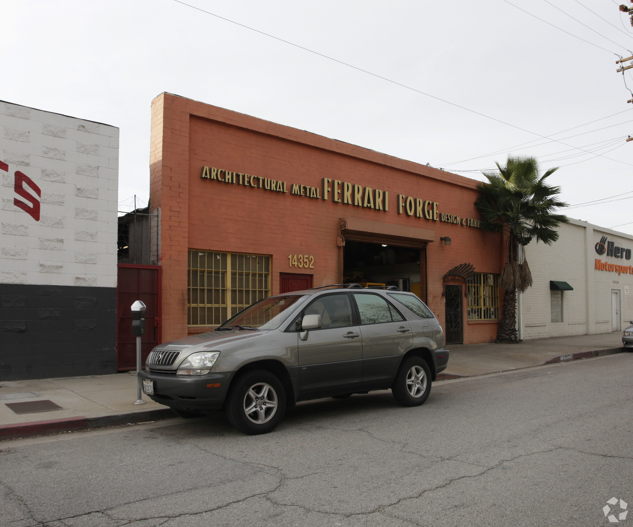 14352 Calvert St, Van Nuys, CA for sale Primary Photo- Image 1 of 1