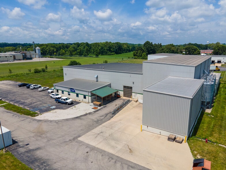 3310 Hancel Cir, Mooresville, IN for sale - Building Photo - Image 2 of 18