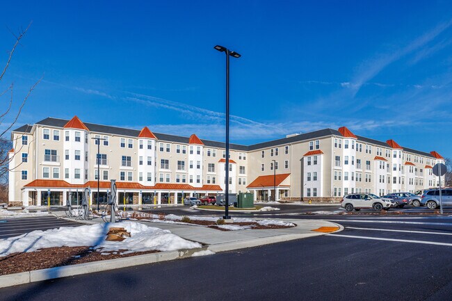 Plus de détails pour 333 Grand Avenue, Johnson City, NY - Bureau à louer