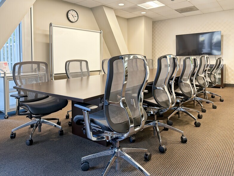 2121 N California Blvd, Walnut Creek, CA for lease - Interior Photo - Image 3 of 20