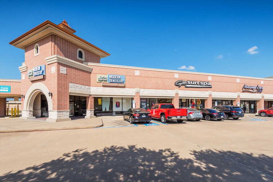8707-8765 Spring Cypress Rd, Spring, TX à louer - Photo du bâtiment - Image 2 de 10