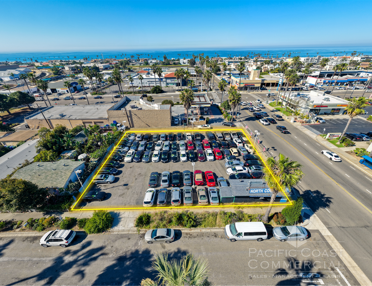 515 Oceanside Blvd, Oceanside, CA à vendre - Photo du bâtiment - Image 2 de 14