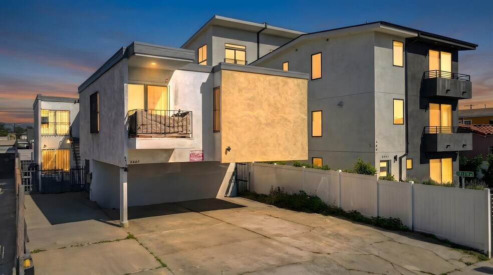 5447 Blackwelder St, Los Angeles, CA à vendre - Photo du bâtiment - Image 2 de 33