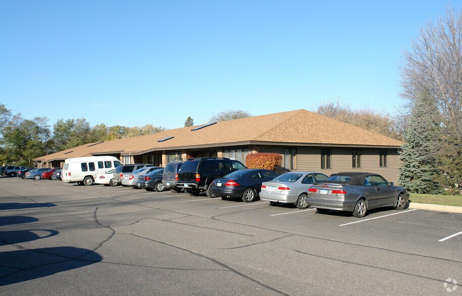 6200 Excelsior Blvd, Saint Louis Park, MN à vendre - Photo du bâtiment - Image 1 de 2