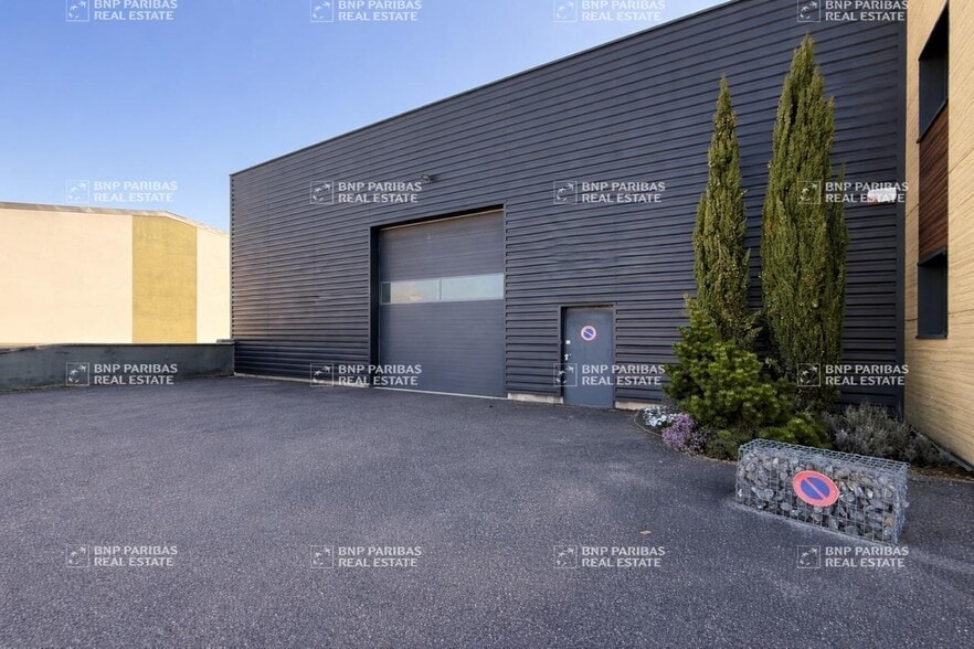 Flex in Marange-Silvange for sale - Building Photo - Image 2 of 15